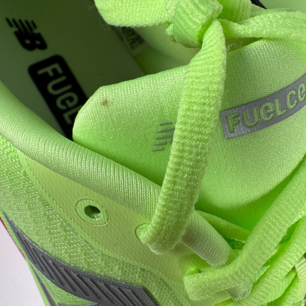 New Balance FuelCell Rebel v5 Shoes Mens 11 Mint Flash Green Silver Metallic - Picture 8 of 8